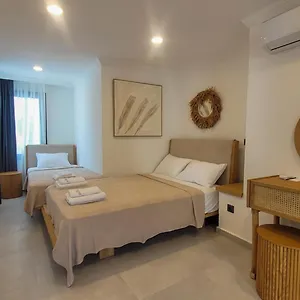 Blue Point Hotel